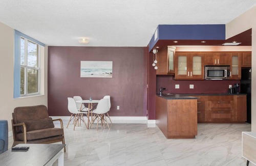 Bay Harbor Islands Apartment | Bay Harbor Sunset APT 2A