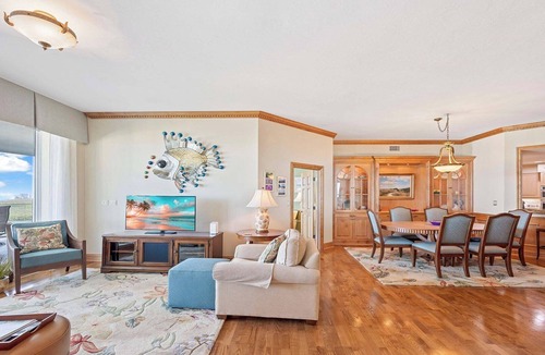 Park Shore Condo | Bay Pointe at Naples Cay PH105