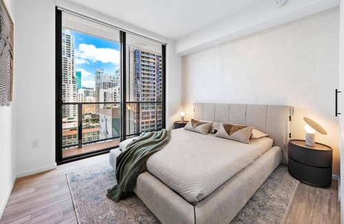 Downtown Miami Hotel | Bay View Two Bedroom Suite with King/Queen at The Elser Hotel Miami