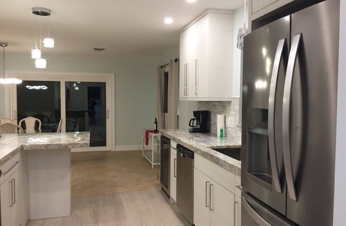 Whitney Beach House | Bayfront Longboat Key House with Pool and 3 min walk to the beach