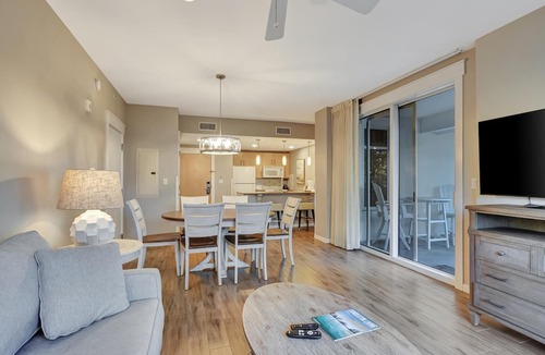 Baytowne Wharf Condo | Bayfront Serenity: 2 Bedroom, 2 Bath, Sunset Views, Private Balcony at Sandestin Golf and Beach Resort!