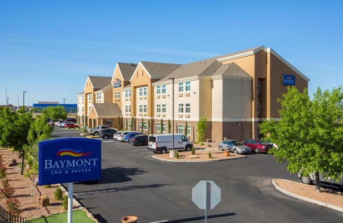 Albuquerque Hotel | Baymont by Wyndham Albuquerque Airport