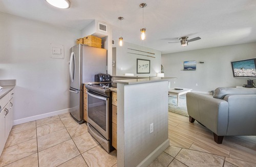 Anna Maria Condo | Bayou Hideaway: 2 BR, 1 BA Condominium in Anna Maria, Sleeps 4