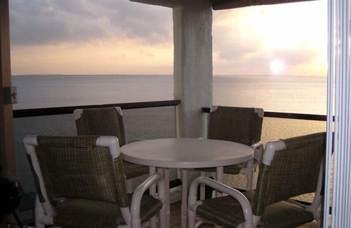 South Padre Island Condo | Bayside Condo with Breathtaking Sunset views right on the Laguna Madre