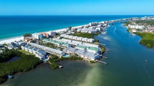 Indian Shores Villa | Bayview Villas - Bayview Shores