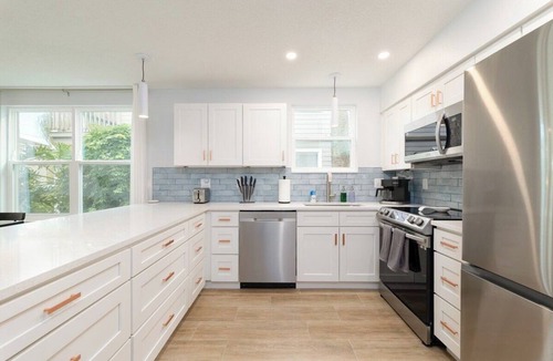 Neptune Beach House | Be A Nomad | 2BR Neptune Beach Home 2 Blocks to Ocean | Free Parking
