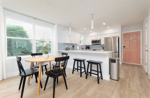 Neptune Beach House | Be A Nomad | 2BR Neptune Beach Home 2 Blocks to Ocean | Free Parking