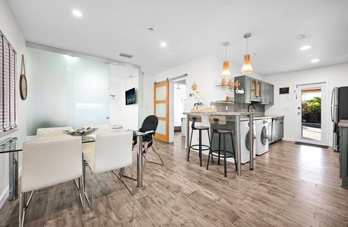 North Andrews Gardens House | Beach area Villa Tropicana