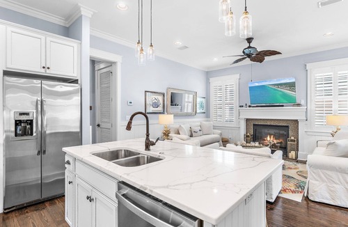 Santa Rosa Beach House | Beach Blessings | 4BR 30A | Sleeps 8 | 6 Seater Golf Cart + Bikes