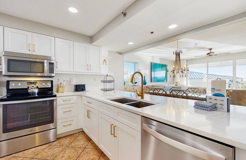 Rosemary Beach Condo | Beach dwelling with great view, pool & pickleball - snowbird-friendly
