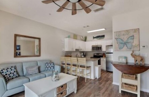 Crystal Beach Condo | Beach Gem! Ground floor, steps to the beach!
