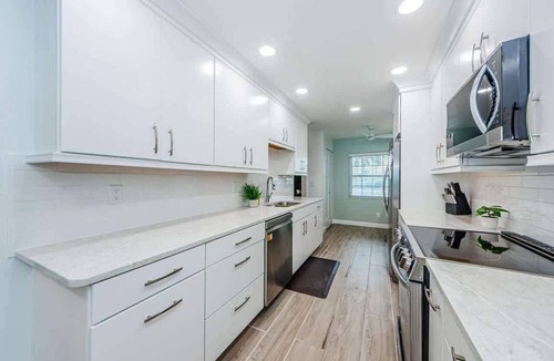 Belleair Beach Condo | Beach Happy in Belleair Beach