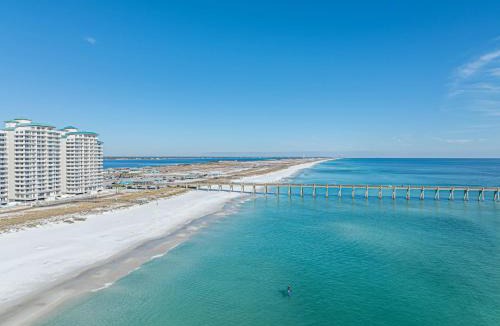Mary Esther House | Beach Haven 6 Beds Pet Friendly 8miles to Beach