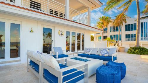 Birch Park Finger Streets House | Beach Haven by AvantStay