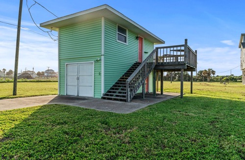 Galveston House | Beach Haven- Overlook the gulf!