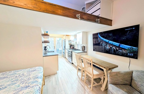 Key West Historic District Condo | Beach House, Modern Old Town Studio Near Duval - New Listing Discount!