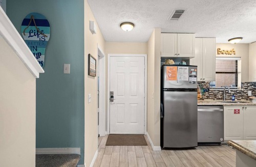 Panama City Beach Villa | Beach Royale - Pool View, Golf Cart, 11 Pools