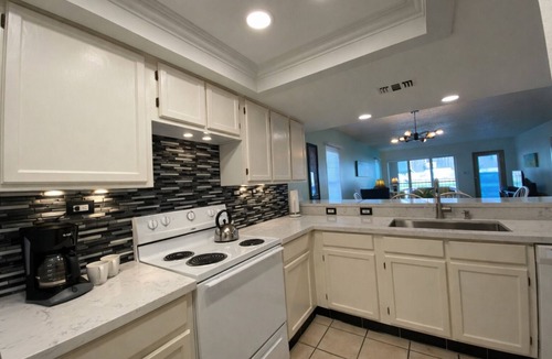 South Padre Island House | Beach View Condo 106 By The Beach Heated Pool Hot tub