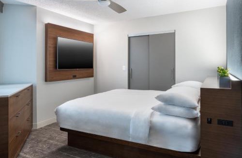 Stuart Hotel | Beach Villas