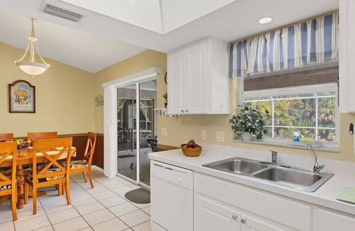 Englewood East House | Beachcomber's - Enjoy the nature and water view from your lanai.