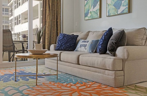 Galt Mile Condo | BEACHFRONT 2 BEDROOM CONDO WITH BIG BALCONY , POOL AND TIKI BAR ON THE OCEAN!!!