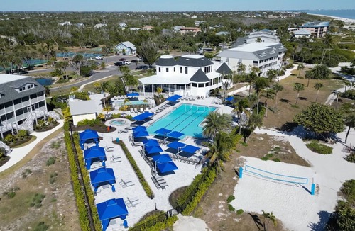 Sanibel Condo | Beachfront 2BR Condo at Casa Ybel Resort: Corner Unit, Patio-to-Beach Walk-Out