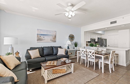Fort Walton Beach Condo | Beachfront 3/2 condo with free beach service of 2 sets - park steps to the door.