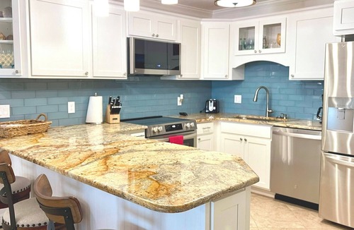 Fort Myers Beach Condo | Beachfront beautiful north-end renovated condo, 26’ Private Lanai