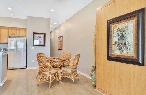 Independence Square Condo | Beachfront condo with pool hot tub and Gulf views from the balcony