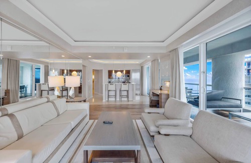 Central Beach Apartment | Beachfront Condo with Spacious Balcony