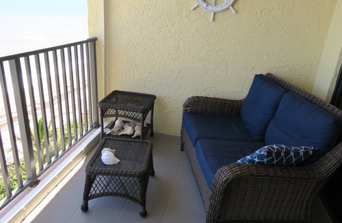 Hutchinson Island South Condo | Beachfront condo with a private beach and endless views of the Treasure Coast.