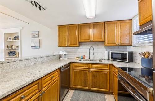 Crescent Beach Condo | Beachfront Gem: Serene 2BD Haven With Pool & Views