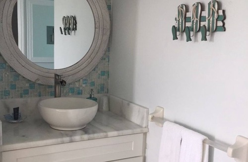 Indialantic By The Sea Resort | Beachfront Indialantic Stay | King Suite | Near Cocoa Beach