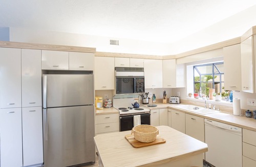 Coronado Shores House | Beachfront Oasis! On the Beach~Bikes~Grill