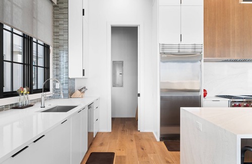 Ono Island House | Beachfront Oasis with Private Pool-Casita Bonita at Eleanor Beach