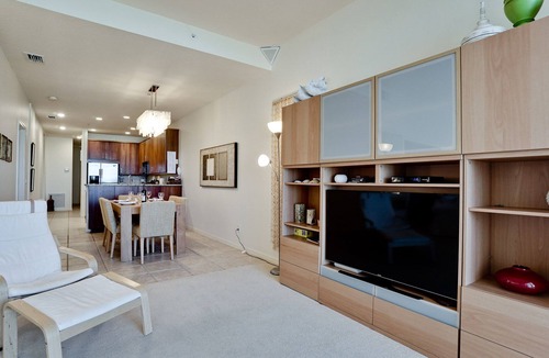 Bradenton Beach Condo | BEACHFRONT VILLA - SUNSETS DAILY FROM YOUR BALCONY! FALL AND WINTER DATES STILL AVAILABLE!