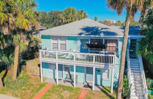 Jacksonville Beach House | Beachside Bliss -Unit 1 - Walk to Ocean & Restaurants