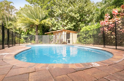 Beau Jeans Of Melbourne Beach House | Beachside OASIS - Private Pool - Steps to private beach & restaurants