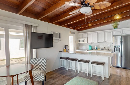 Key Colony Beach Cottage | Beachy getaway with pool, water views, furnished patio, & dock access