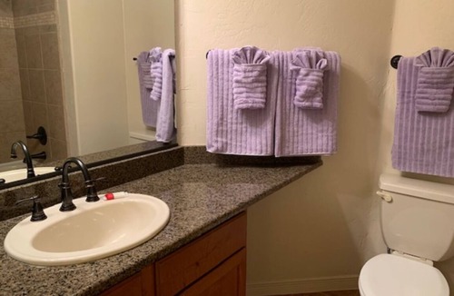 Mesilla Park Condo | Beautiful 2 Bedroom, 2 Bath, Ground floor.