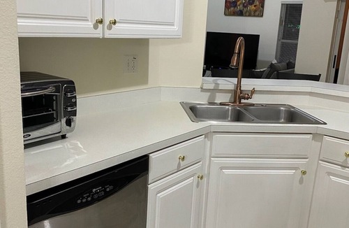 Westridge House | *~Beautiful 5bd3bth home in gated community w/private pool & hot tub~*