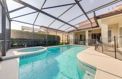 Tuscan Hills Apartment | Beautiful And Peaceful 5 B/Room Home Private Pool