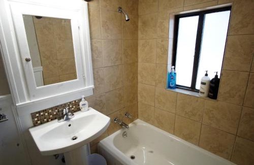 Greeley Apartment | Beautiful Bungalow Next to UNC - Free Cruiser Bikes!