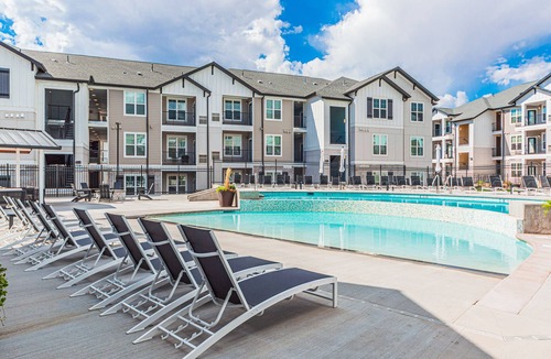 Northeast Colorado Springs Apartment | Beautiful chic modern one bedroom