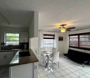 Royal Poinciana Villa | Beautiful Home in Florida