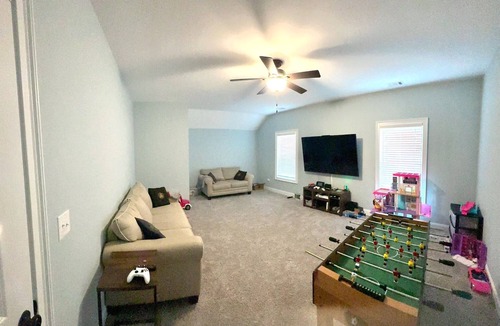 Evans House | Beautiful Masters Rental Quiet Neighborhood