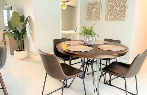 Jensen Beach House | Beautiful Modern Home in Jensen Beach with Heated Pool Near Downtown and Beaches