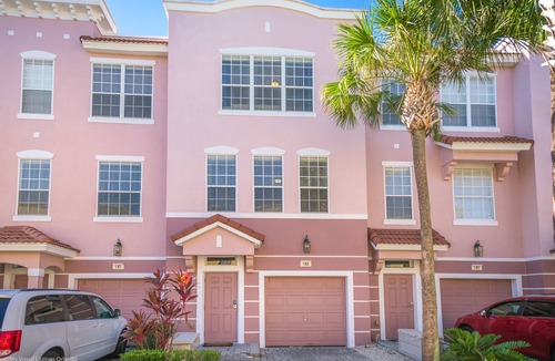 Florida Central Atlantic Coast House | Beautiful, newly updated townhome at Vista Cay!