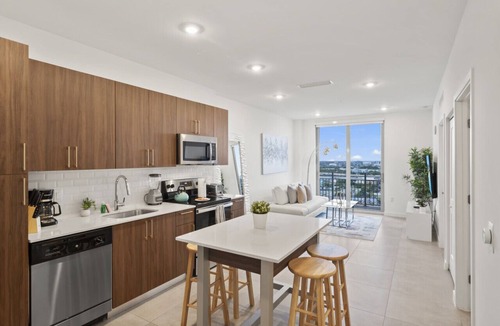 Overtown Apartment | Beautiful Unit in Dowtown Miami W Free Parking