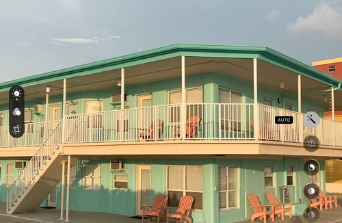 North Redington Beach Apartment | Beautifully renovated Gulf efficiency!